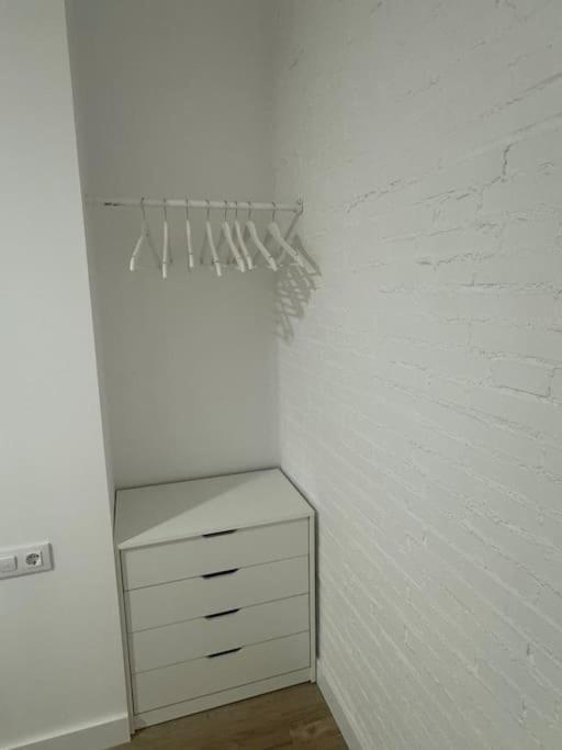Gran Apartamento A Pie De Calle 瓦伦西亚 外观 照片