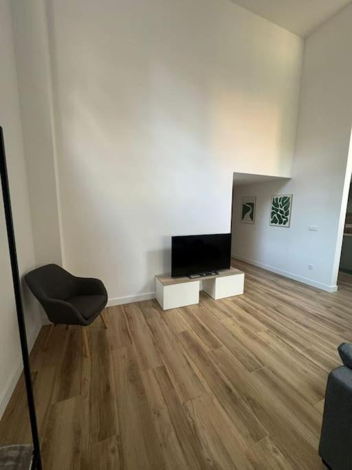 Gran Apartamento A Pie De Calle 瓦伦西亚 外观 照片