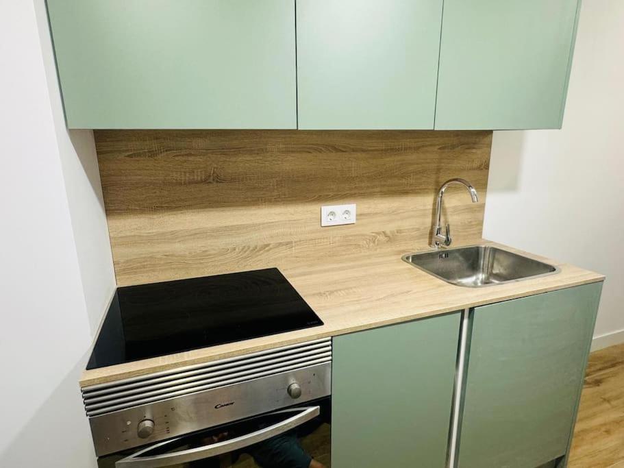 Gran Apartamento A Pie De Calle 瓦伦西亚 外观 照片